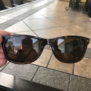 Ray ban polarized sunglasses